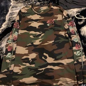 Camo and roses design long sleeve